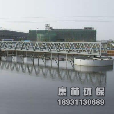 中心傳動(dòng)刮泥機(jī)